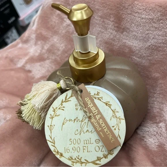 NWT ⚜️🍁⚜️ Asquith Somerset Pumpkin Chai scented hand soap - Picture 6 of 14